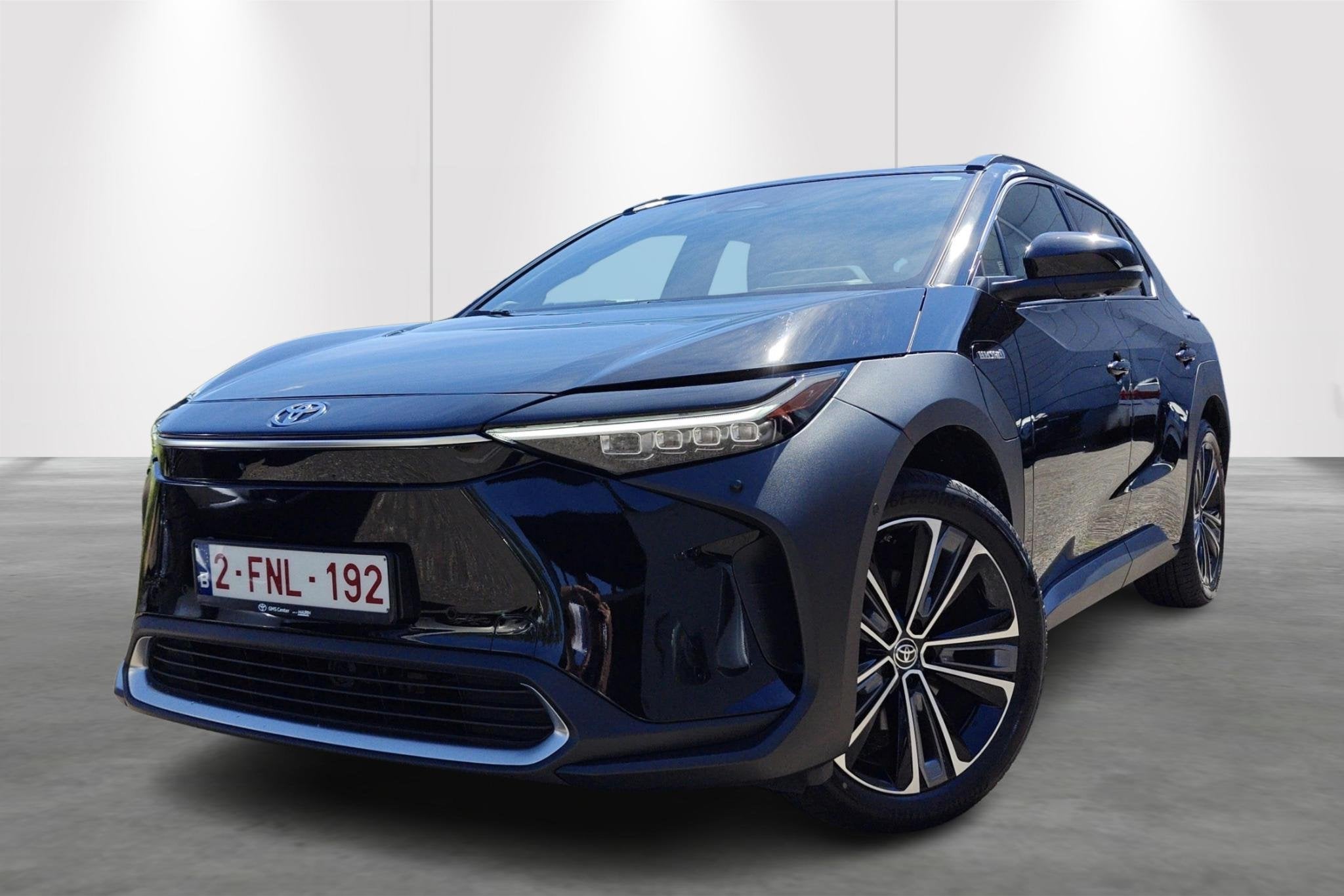 Toyota bZ4X 71.4 kWh 2WD Premium - DEMO, Auto's, Stof, 71 kWh, Zwart, 5 zetels