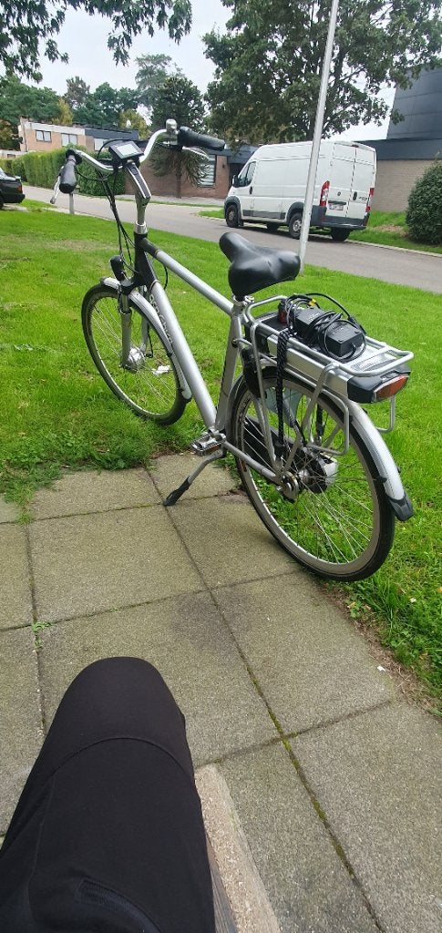 Ebike, Fietsen en Brommers, Zo goed als nieuw, 59 cm of meer, 50 km per accu of meer, Ophalen