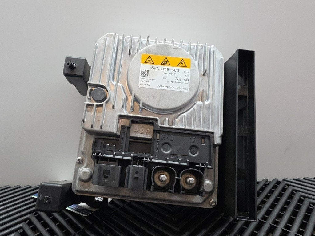 OMVORMER (|5WA959663|), Auto-onderdelen, Audi AG, Gebruikt, Info@audi.de, Auto-Union-Straße  1,
85057  Ingolstadt, DE