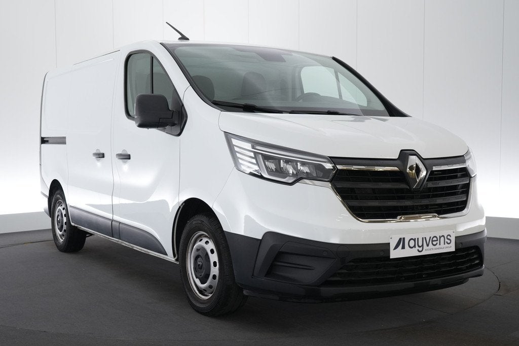 (2DKZ831) RENAULT TRAFIC, Auto's, Voorwielaandrijving, Monovolume, Gebruikt, Euro 6