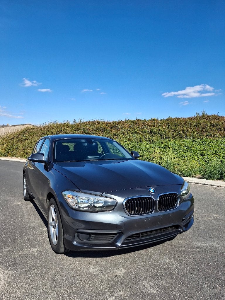 Bmw 116i 2018 joy edition, Autos, Argent ou Gris, Achat, Boîte manuelle, Capteur de stationnement