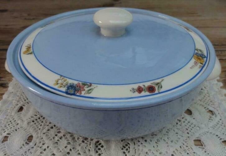 SALE Lichtblauwe terrine Villeroy & Boch Mettlach, Antiek en Kunst, Ophalen of Verzenden