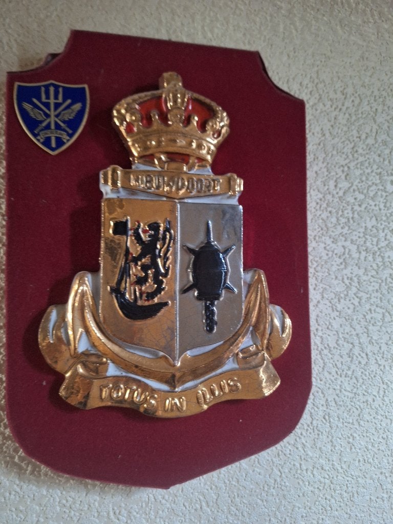 Marinebasis Nieuwpoort embleem schild, Ophalen, Zo goed als nieuw, Kaart, Foto of Prent