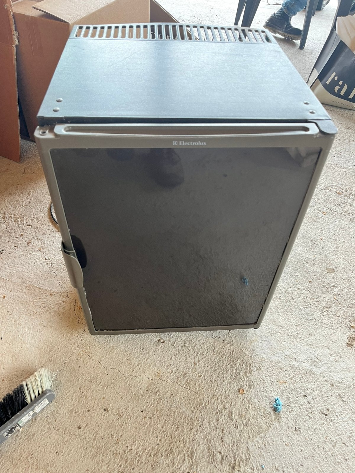 Electrolux minibar / compacte koelkast – 40 liter, Ophalen, Zo goed als nieuw