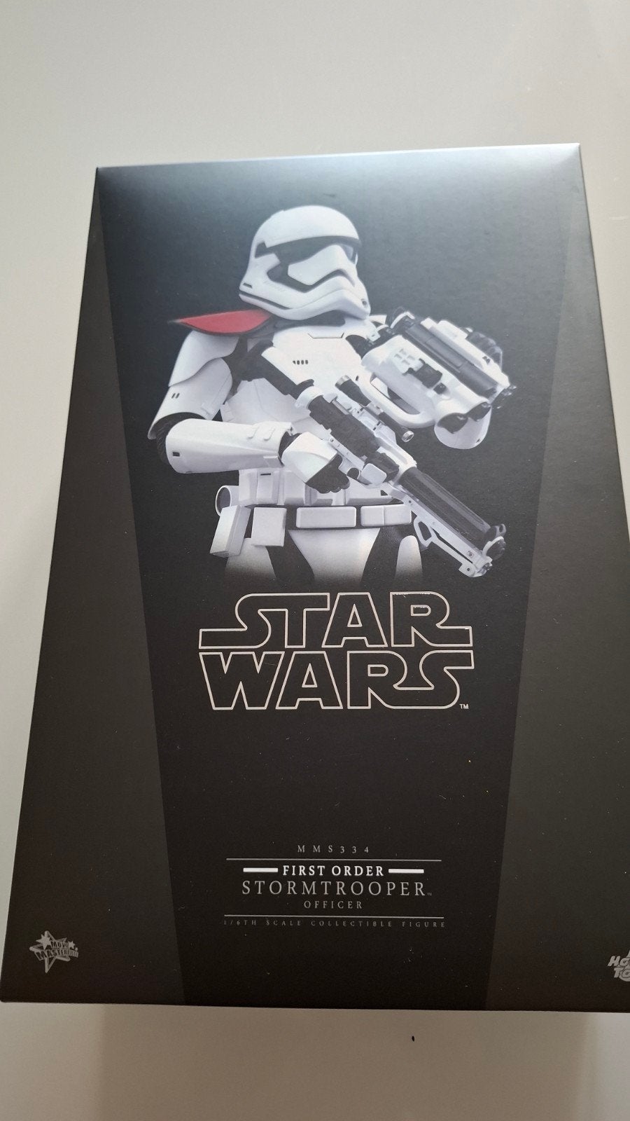 hot toys stormtrooper, Verzamelen, Ophalen of Verzenden, Zo goed als nieuw, Actiefiguurtje