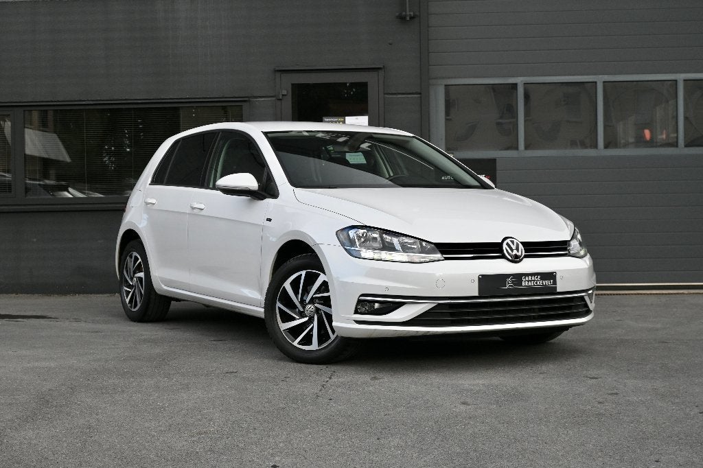 Volkswagen Golf 1.0TSI DSG - ACC - Carplay - Camera - DAB, Autos, Achat, Euro 6, Entreprise, https://public.car-pass.be/vhr/8ff3be95-131a-4abf-a6b8-1d4d92a7ce49