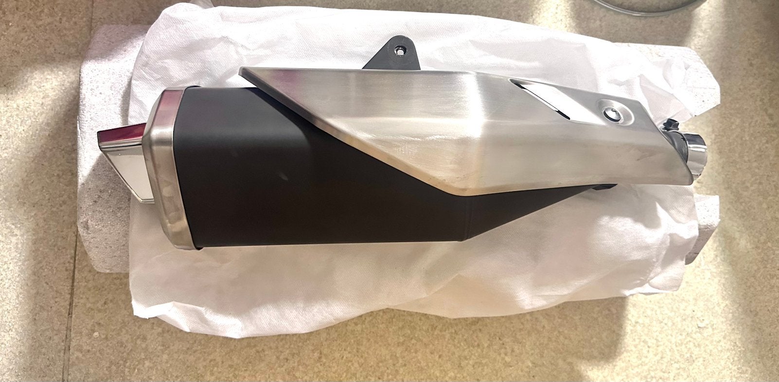 Nouveau silencieux d'échap + ligne d'échap Honda X ADV 750., Motos, Enlèvement, Neuf