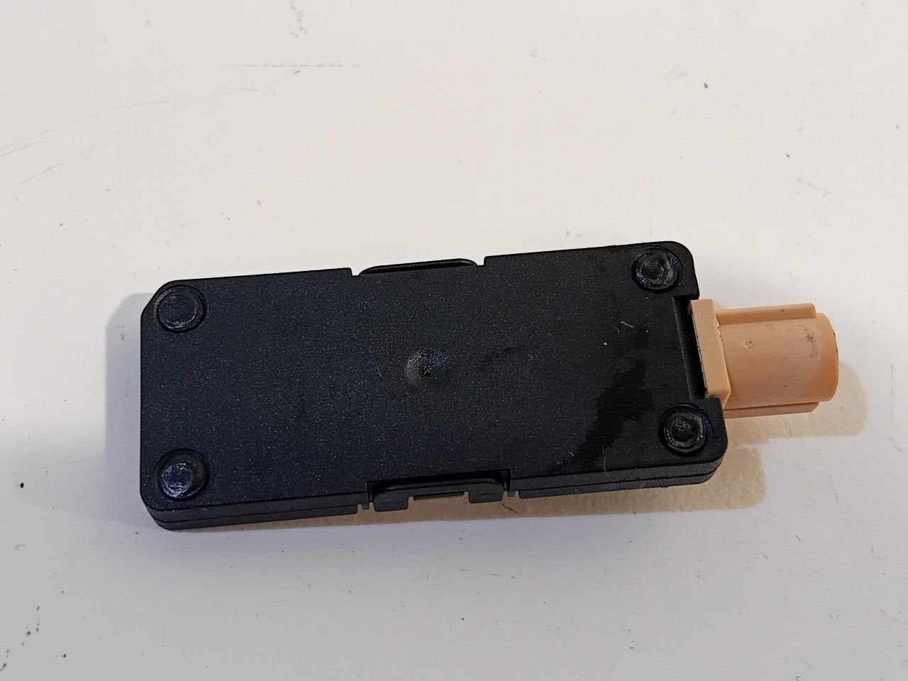 Antenne Volkswagen Touareg, Auto diversen, Autoradio's, Ophalen of Verzenden, Van der Ven Autorecycling B.V., Onderdelen@venauto.nl