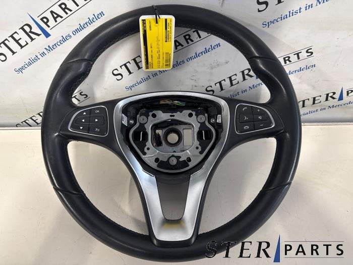 Volant d'un Mercedes B-Klasse, 3 mois de garantie, Utilisé, -, -