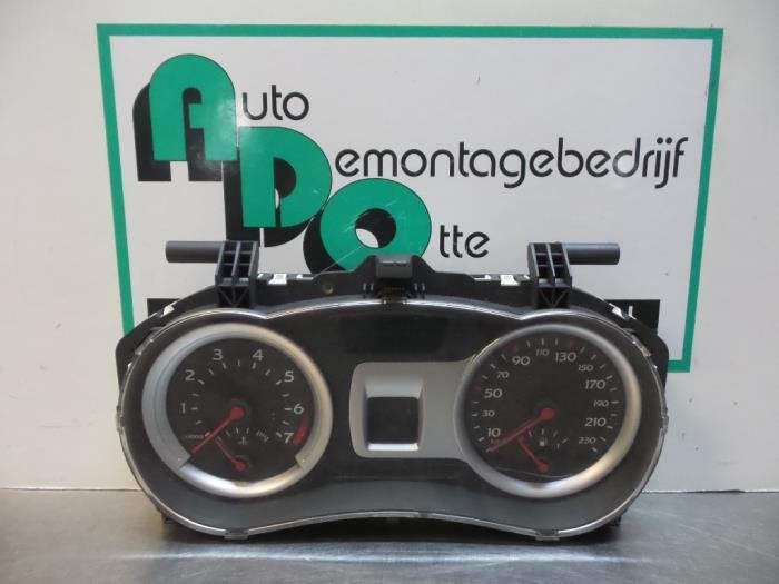 Instrumentenpaneel van een Renault Clio (Clio 3 06-), Gebruikt, -, Renault, -
