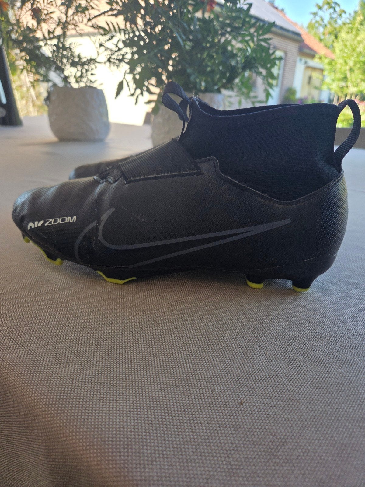 Voetbalschoenen Nike Air zoom maat 38, Ophalen