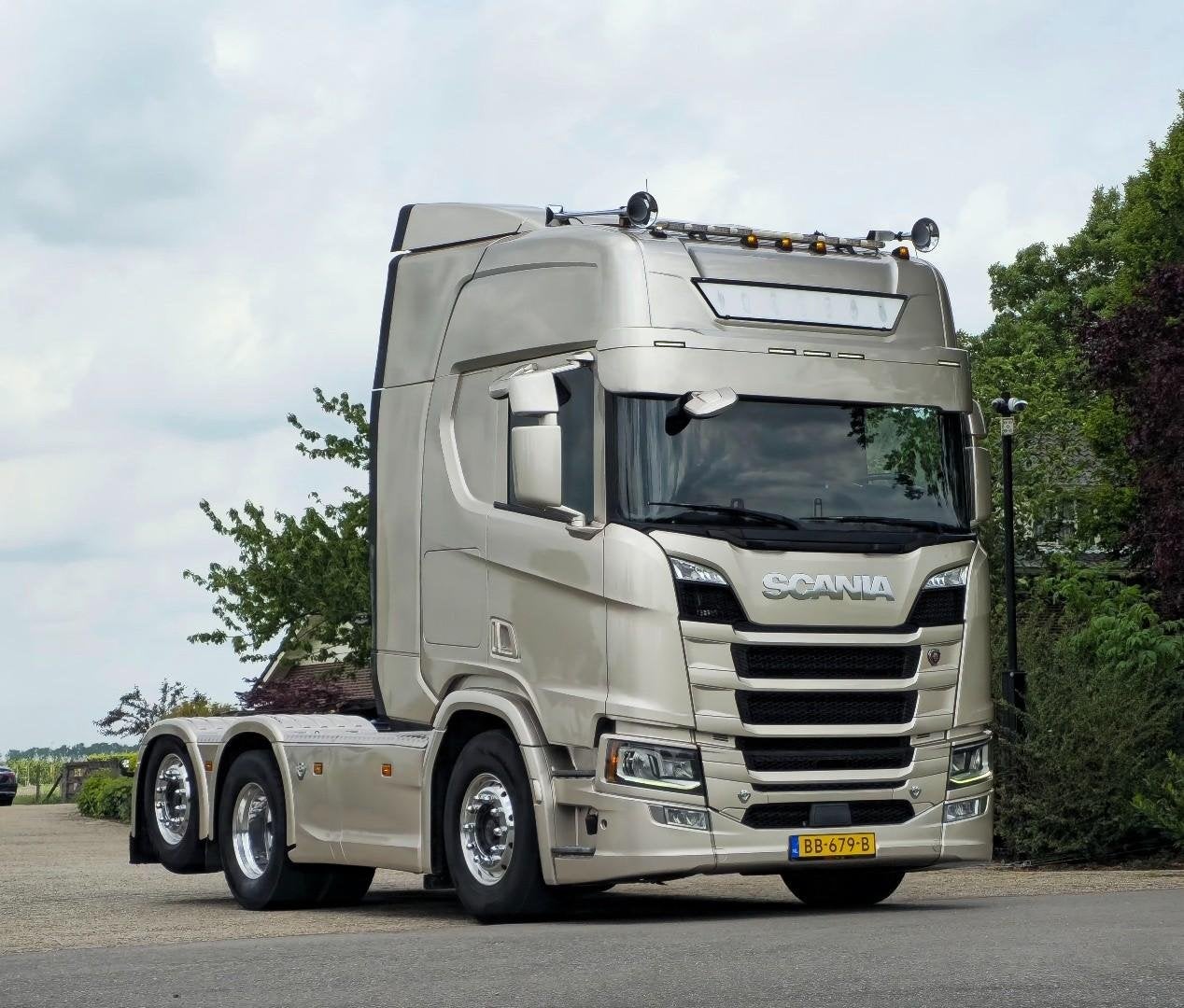 Scania R 530 V8 NGS!6x2!SLEPER!TOP!FULL AIR!Wielbasis 295cm!, Automaat, Lederen bekleding, Scania, Beige