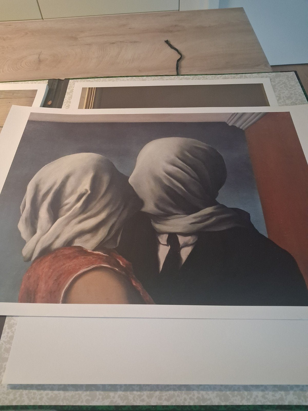31 posters 50 x 70 cm van rene margritte, Ophalen