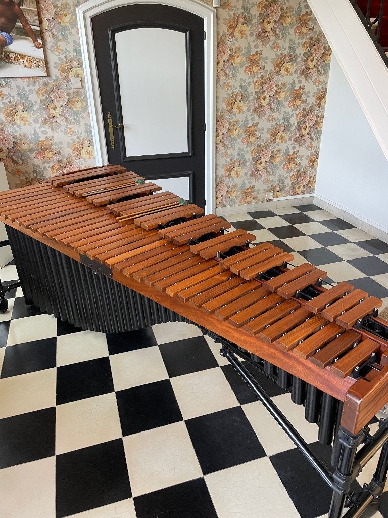 Marimba One 5 Octaaf Rosewood 3100 Series + orig hoezen, Enlèvement, Utilisé, Percussion mélodique