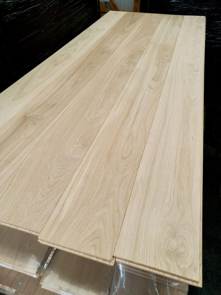 ACTION UNIQUE ; PARQUET EN CHÊNE FRANÇAIS MASSIF DE 200 MM, Enlèvement