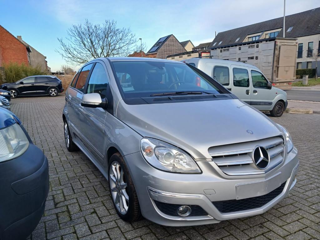 Mercedes B200 Diesel Automatique Bj 2011 165000 km, Autos, Achat, Entreprise, Diesel, Automatique