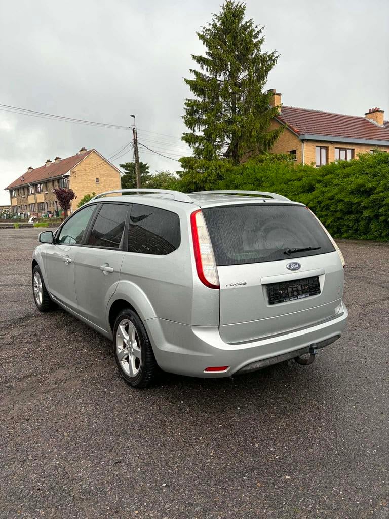 Ford Focus 1.6 Tdci prete à immatriculer, Autos, Focus, Argent ou Gris, Entreprise, Boîte manuelle