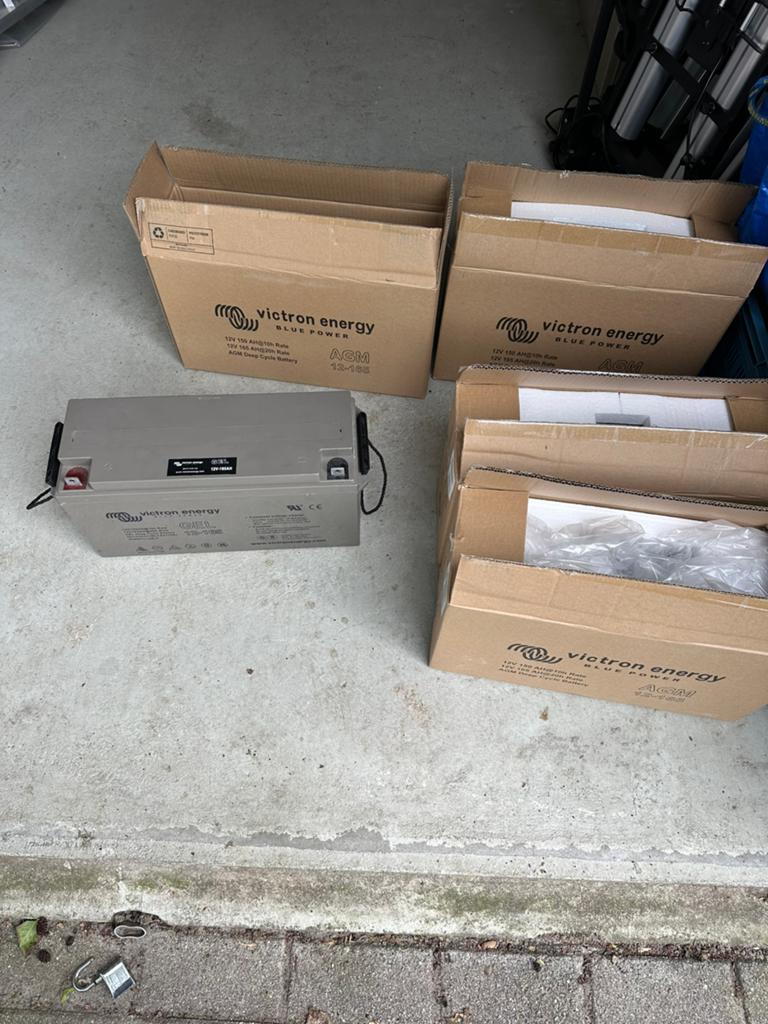 Batterie Victron GEL AGM 165 Ah 12 V à décharge profonde, Enlèvement, Comme neuf