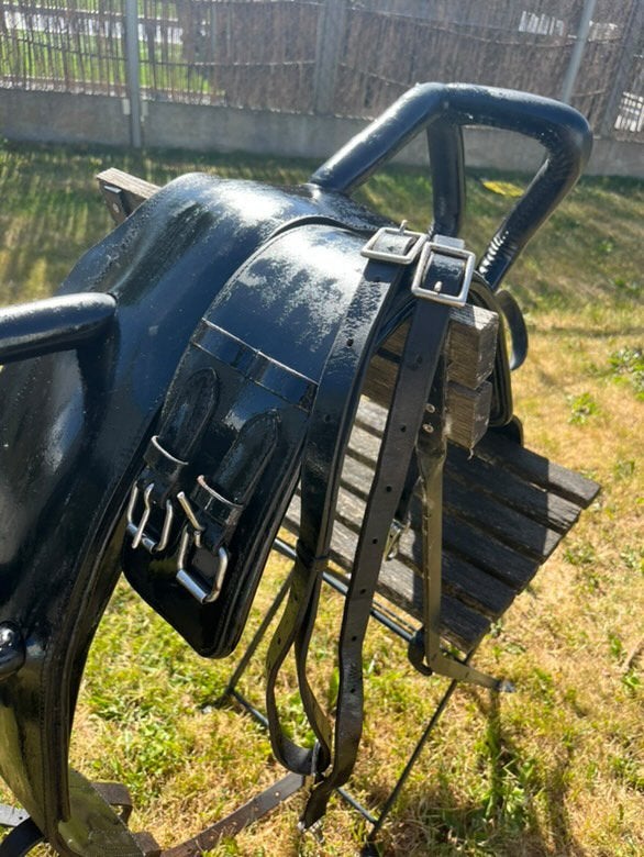 Zwarte voltigesingel, Dieren en Toebehoren, Paarden en Pony's | Hoofdstellen en Tuigage, Ophalen, Zo goed als nieuw