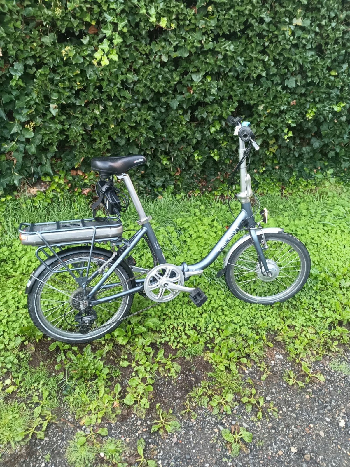 elektrische plooifiets Talent 200 euro, Fietsen en Brommers, Ophalen