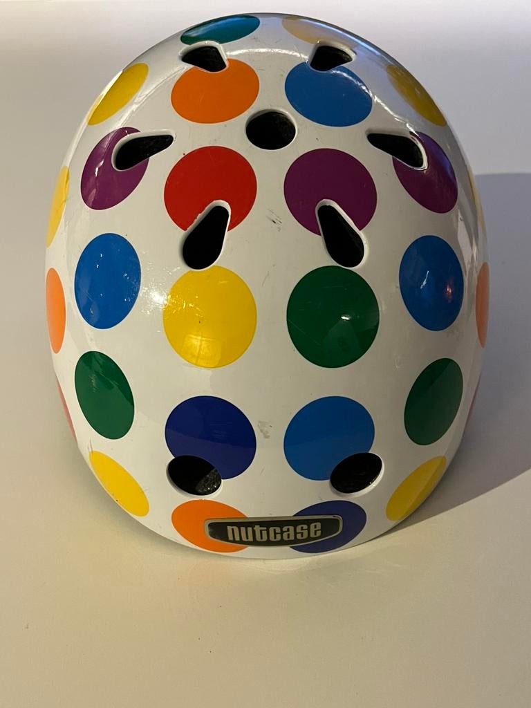 Casque Nutcase Street Gen 3 - Dots taille S, Fietsen en Brommers, Fietsaccessoires | Fietshelmen, Zo goed als nieuw, Meisje, S