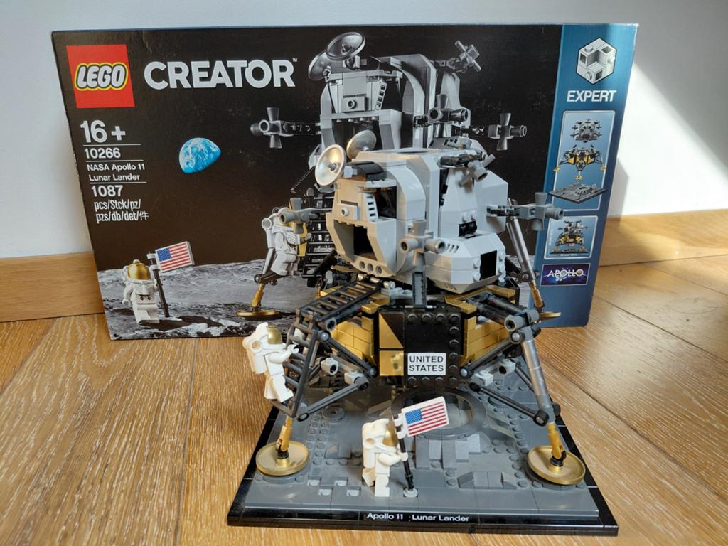 Lego 10266 Apollo 11, Enlèvement, Lego