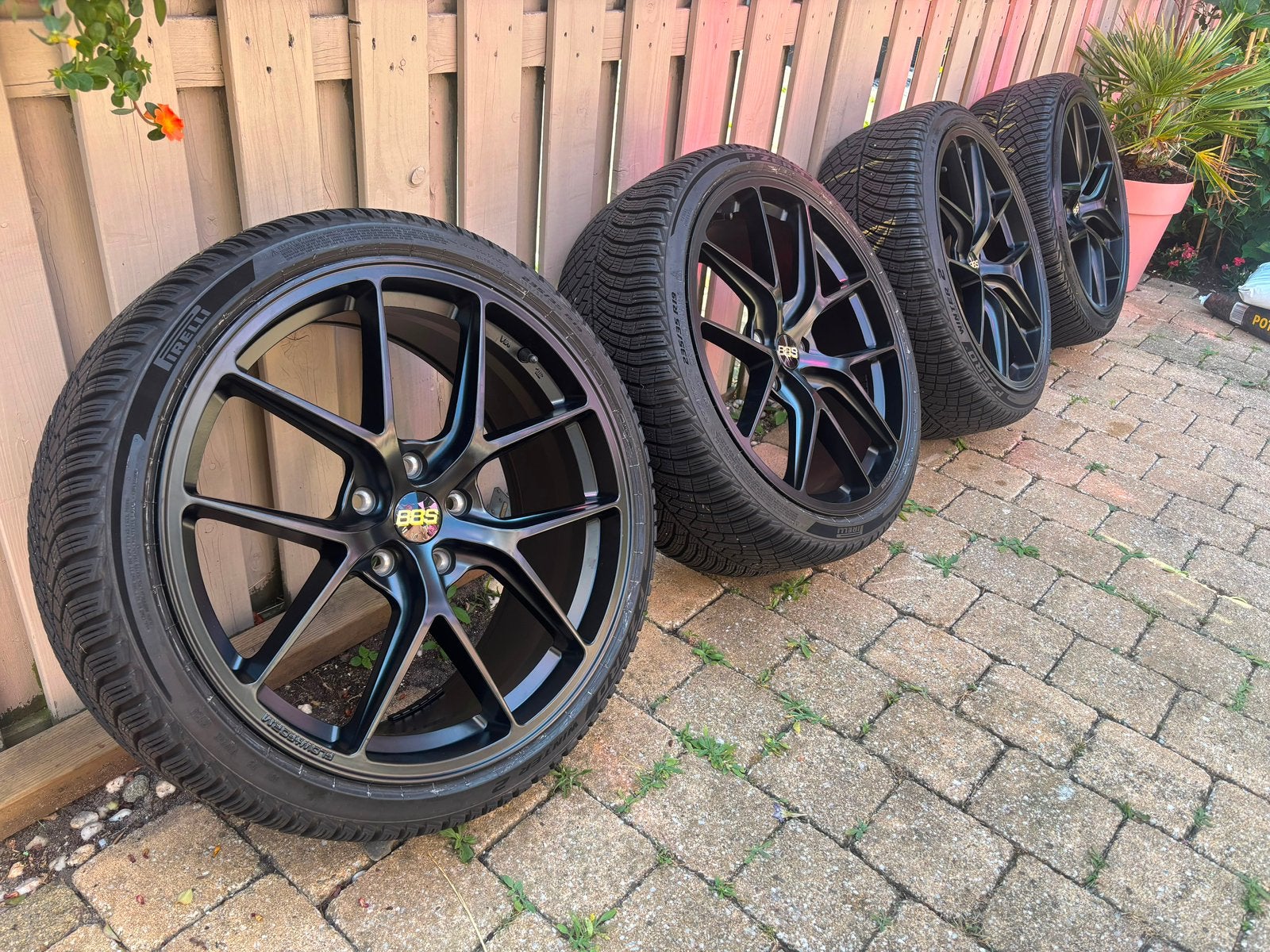 19 inch BBS FI-R LOOK velgen Pirelli VW Golf Seat Audi A3, Auto-onderdelen, Banden en Velgen, Winterbanden, Band(en), Ophalen