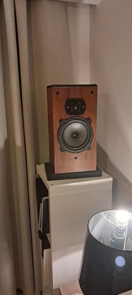 B&W dm-22, Ophalen