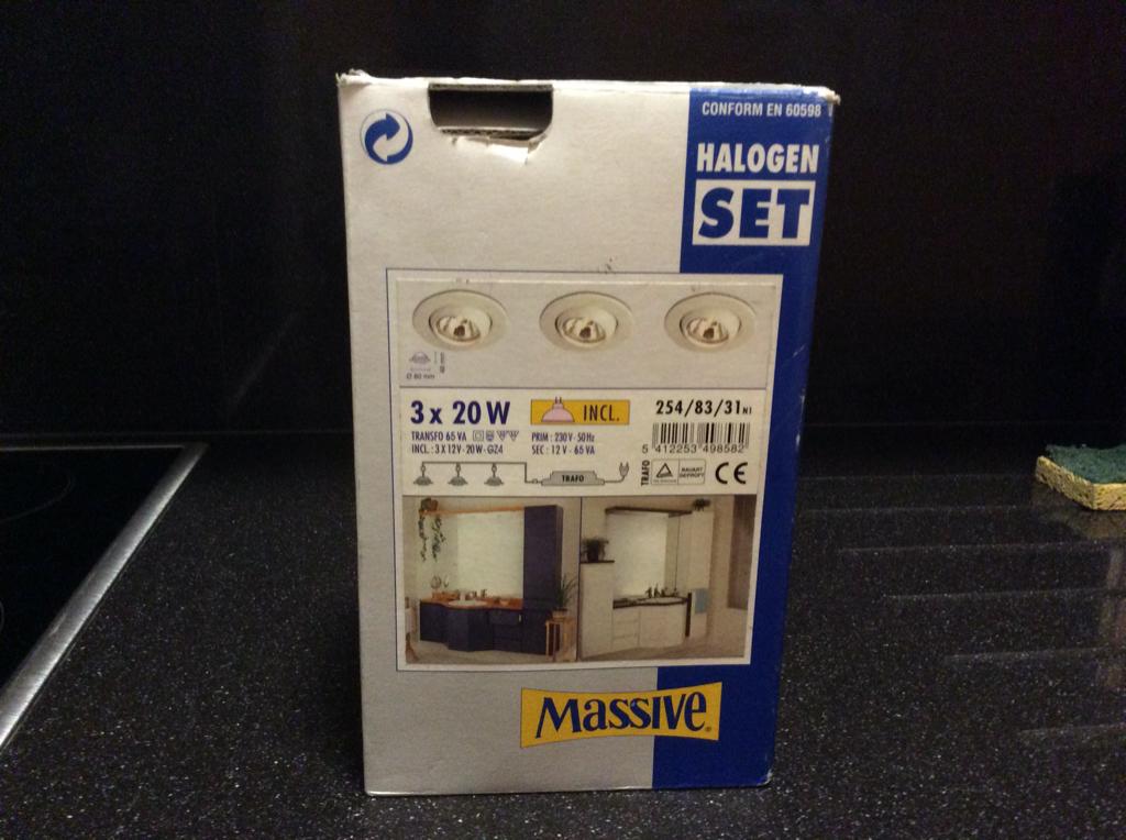 Halogeenset   ( badkamer )   Nieuw, Ophalen, Nieuw