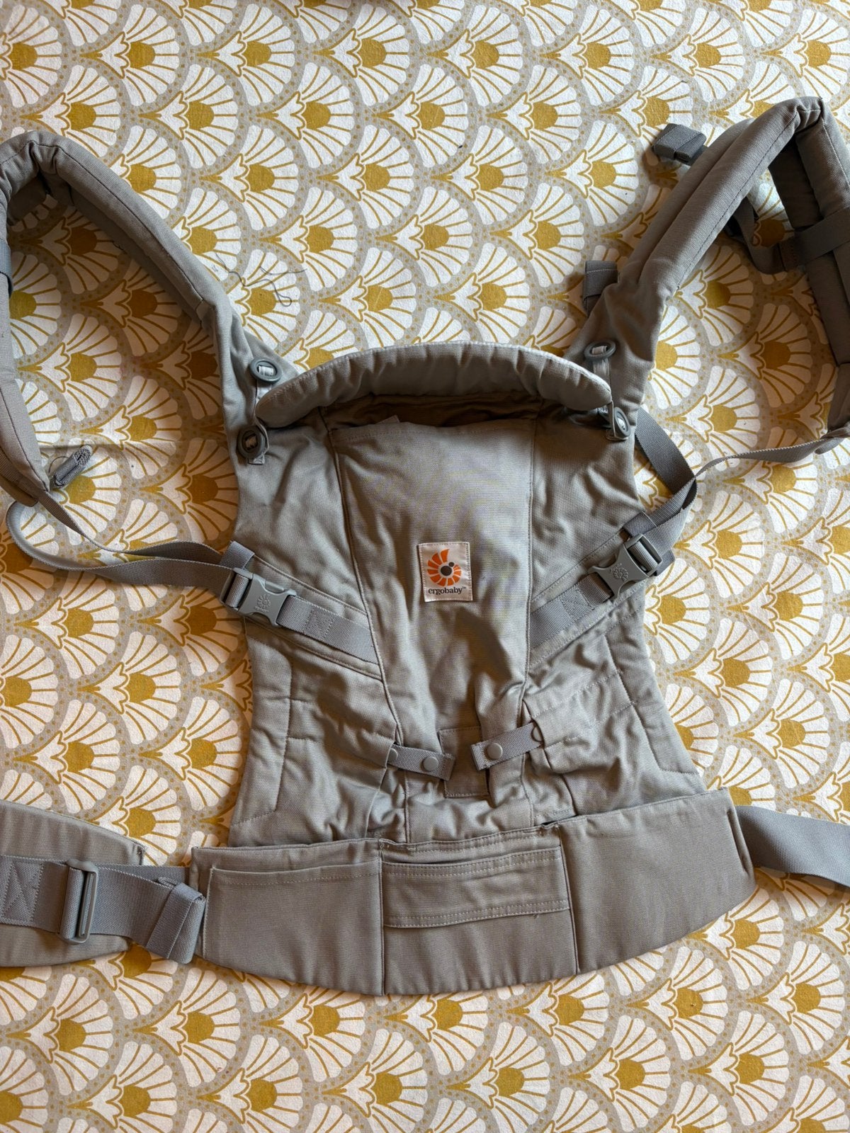 Draagzak Ergobaby Pearl Grey, Enfants & Bébés, Enlèvement, Comme neuf, Porte-bébé