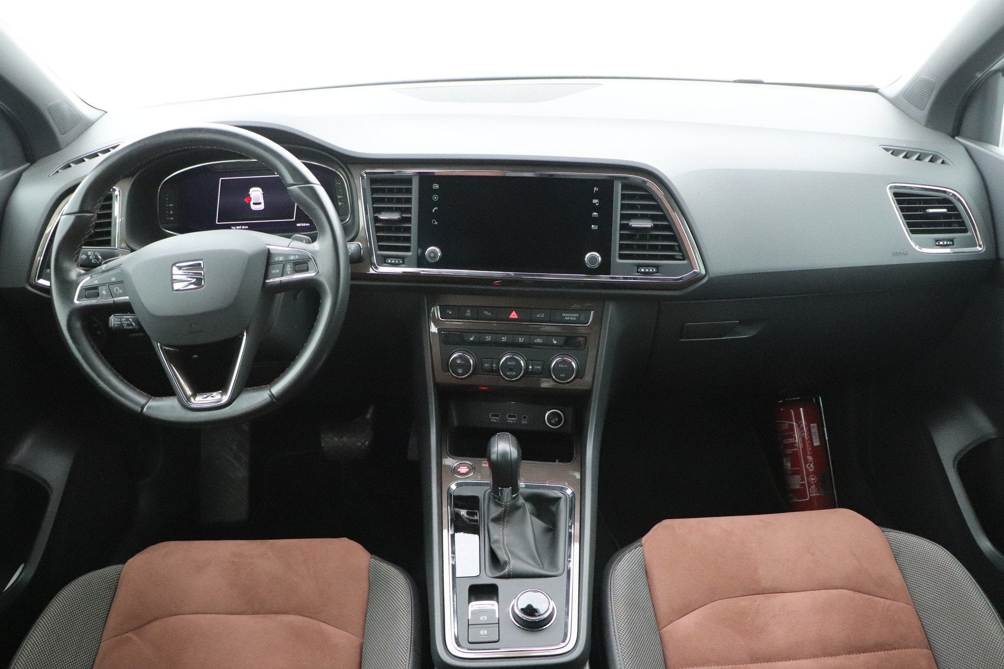(1XTF044) SEAT ATECA, Achat, Entreprise, Carnet d'entretien, 5 portes