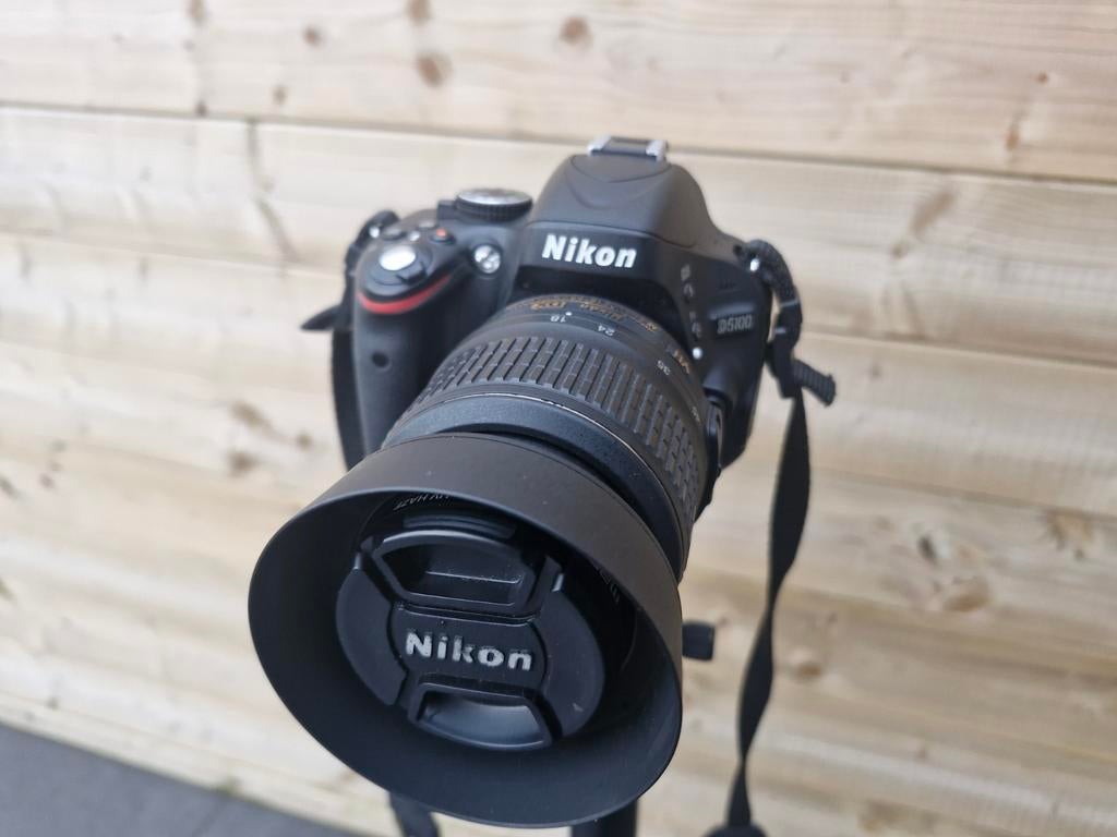 Nikon D5100 + 2 lenzen en statief, Audio, Tv en Foto, Ophalen, Nikon