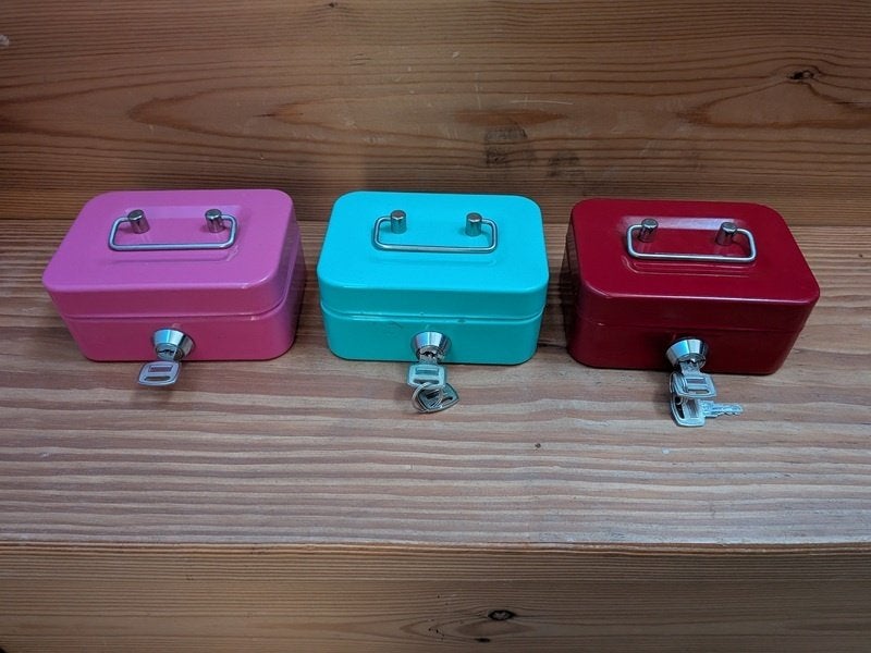 maison - boîtes verrouillables en métal, Enlèvement, Comme neuf, Métal