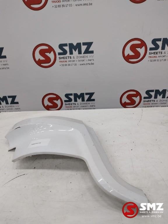 Occ bumperspoiler rechts Mercedes Actros MP4 A9608, Gebruikt, Mercedes-Benz, Carrosserie en Plaatwerk