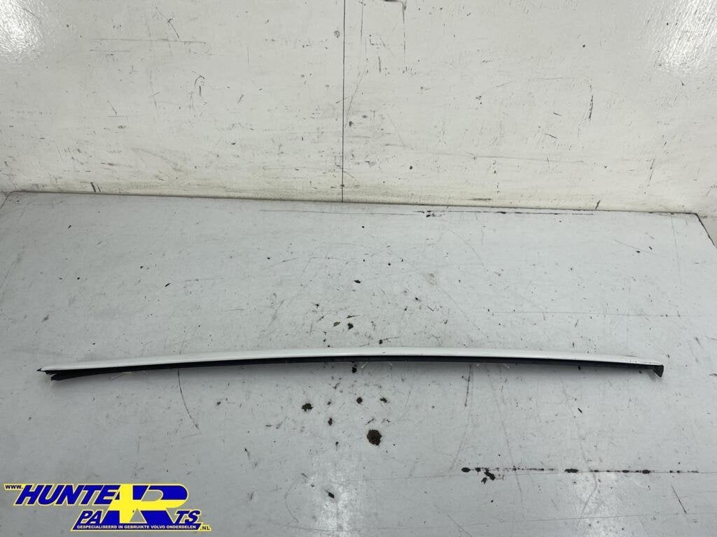 Raamrubber voorruit RV wit 614 Volvo XC60 I ('08->) 30784798, Gebruikt, Ophalen of Verzenden, Volvo, Volvo