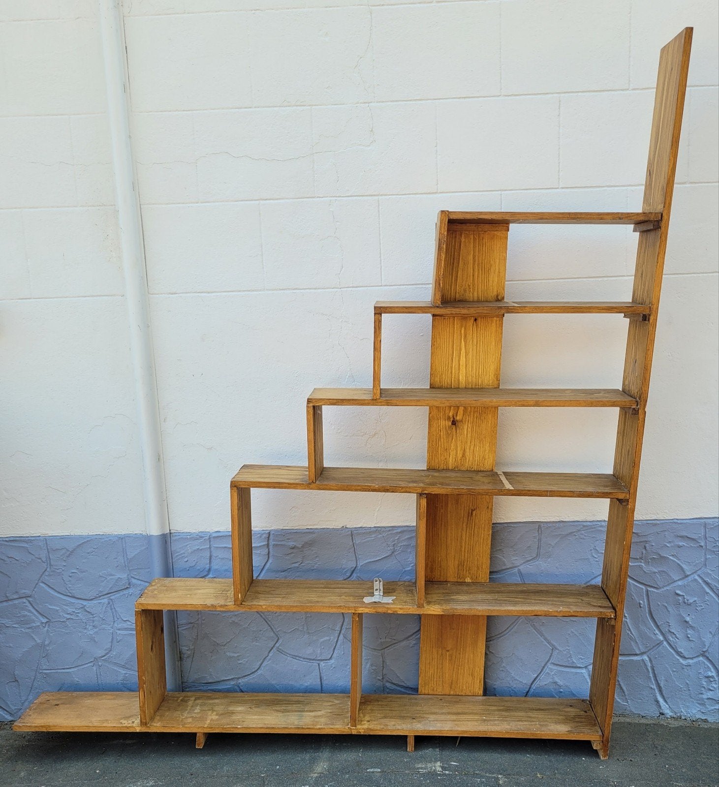 étagère artisanale en pin, Enlèvement
