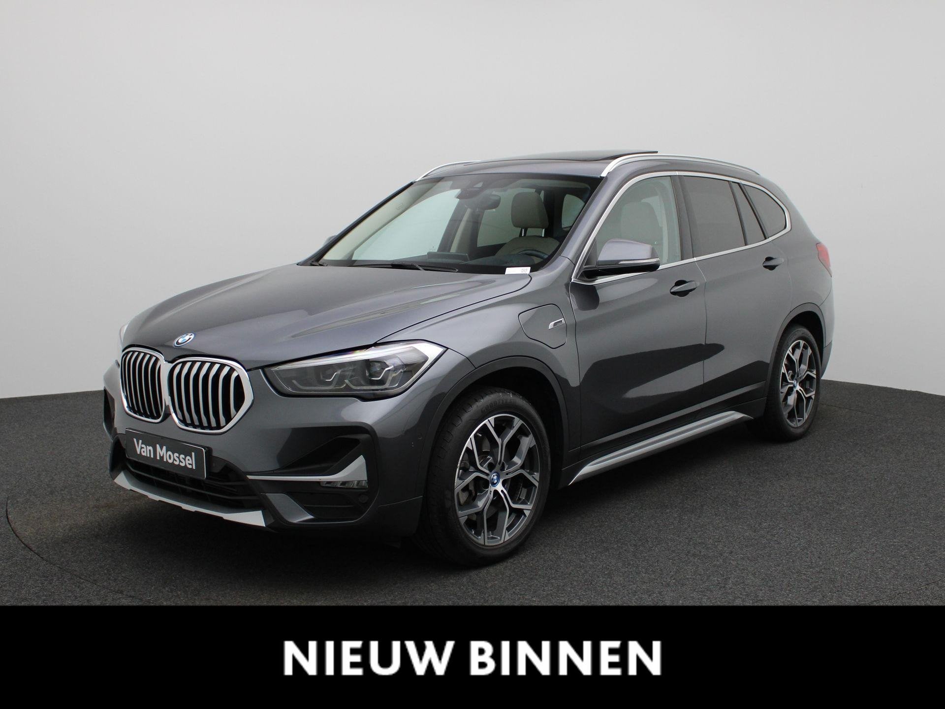 BMW X1 xDrive25e (162 kW), Auto's, BMW, Stof, Gebruikt, https://public.car-pass.be/vhr/6bc122c3-8a19-4f77-9f9b-12f56f287770, 1820 kg
