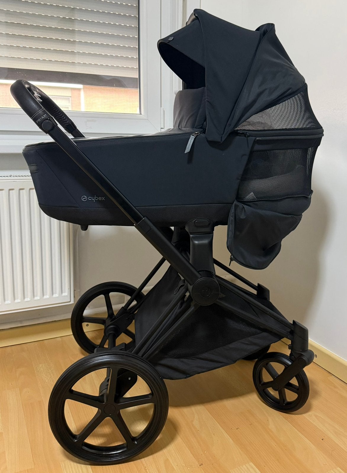 Cybex Priam 4  Black Luxe reiswieg + Cybex Cloud T i-Size, Kinderen en Baby's, Ophalen, Zo goed als nieuw, Kinderwagen