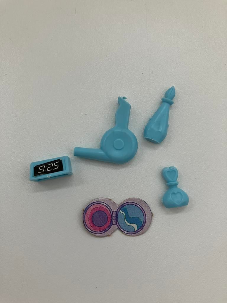 Setje Barbie blauwe beauty accessoires jaren 90, Kinderen en Baby's, Speelgoed | Poppen, Ophalen of Verzenden, Zo goed als nieuw
