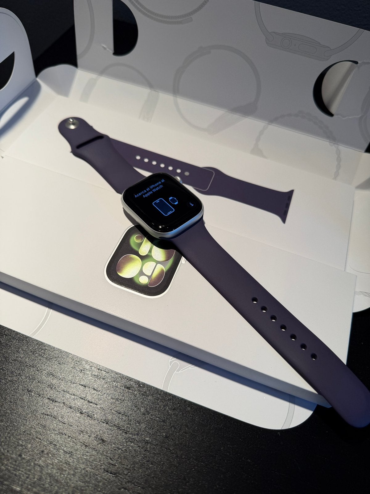 Apple Watch Series 11 46mm avec garantie jusqu’a 2028, Enlèvement, État, Comme neuf, Bleu