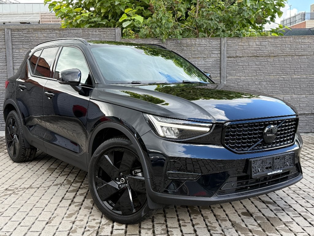Volvo XC40 B3 MHEV Black Edition "Automaat/ACC/Alcantara", Autos, Entreprise, Noir, 120 kW, 5 places