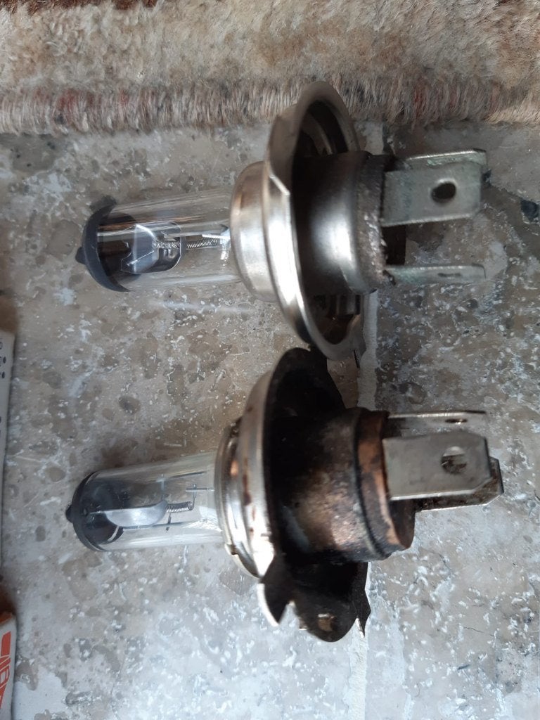 2x Osram H4 Halogeen Koplamp 12V 60/55W, Ophalen of Verzenden