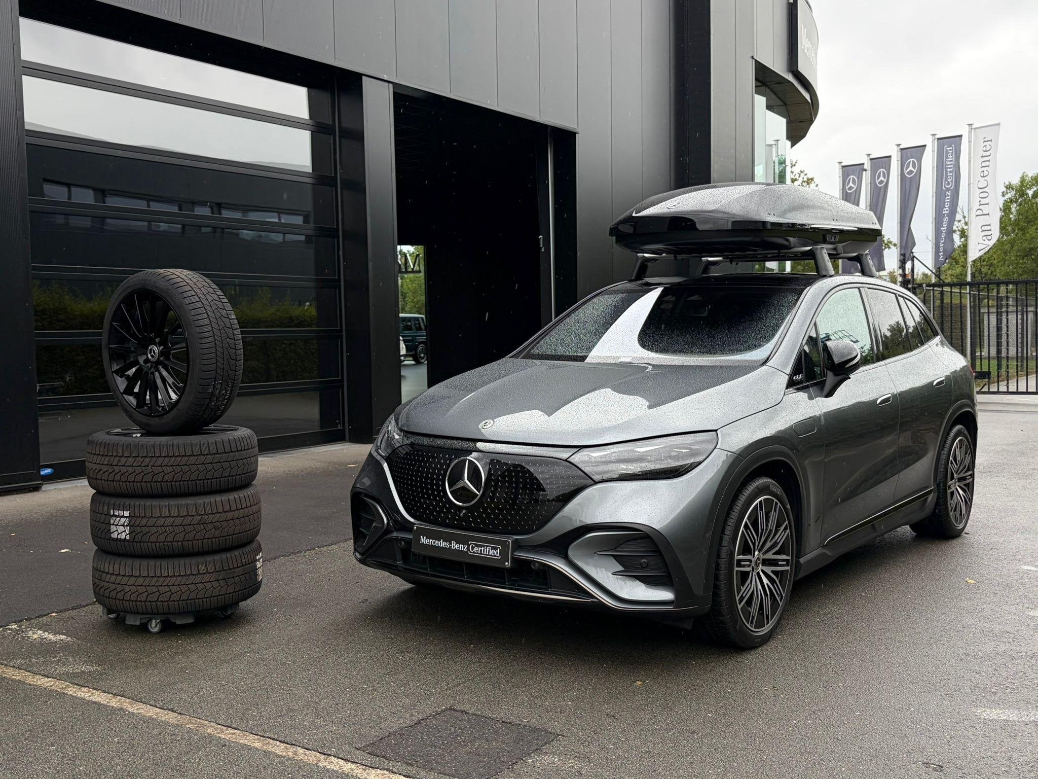 Mercedes-Benz EQE 350+ AMG Line SUV + DIGITAL LIGHT + PANO D, Auto's, Mercedes-Benz, Automaat, 96 kWh, 562 km, SUV of Terreinwagen
