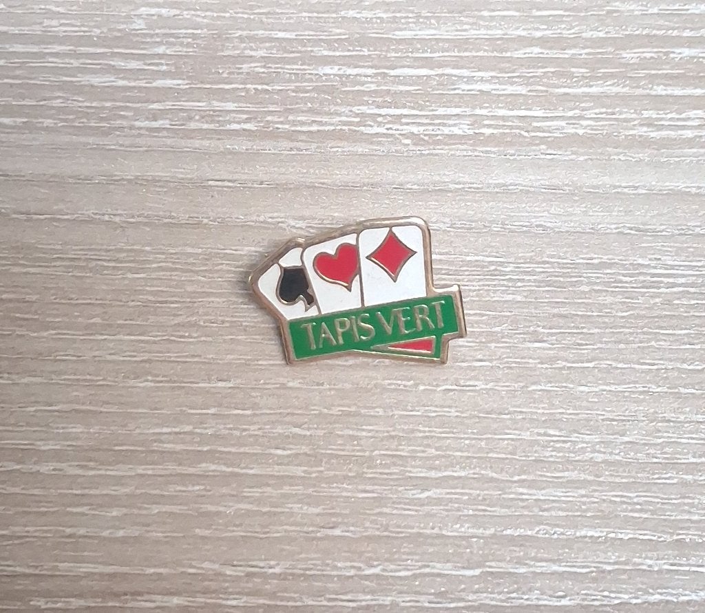 PIN - TAPIS VERT - CARTES - KAARTEN - CARDS, Verzenden, Gebruikt, Overige onderwerpen, Speldje of Pin