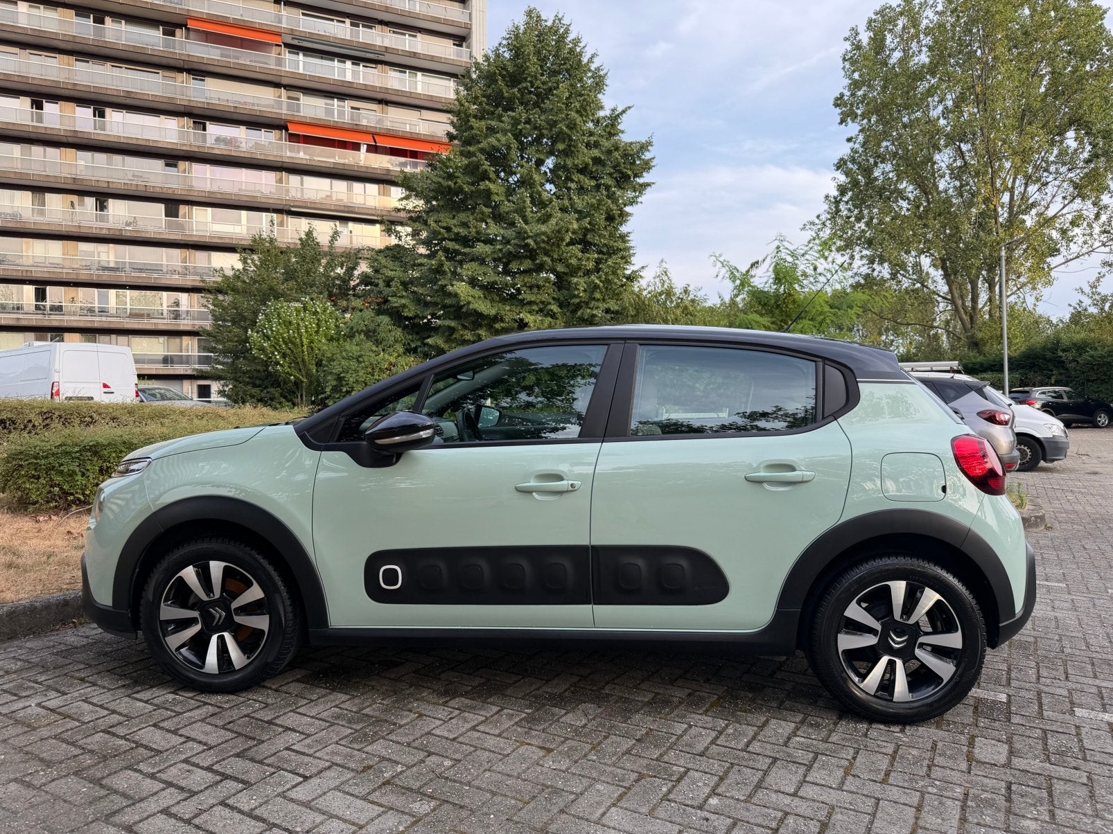 Citroën C3 1.2 Puretech met Panoramadak!, Auto's, Voorwielaandrijving, Parkeersensor, Stof, 1199 cc