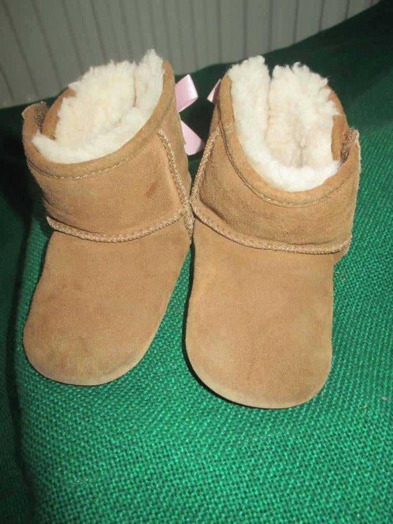 Bottes UGG taille 20.50, Enfants & Bébés, Enlèvement ou Envoi, Utilisé, Bottines