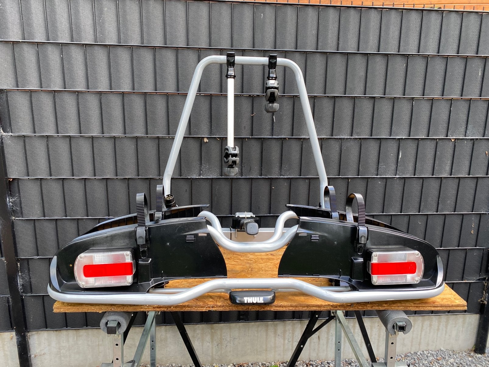 Fietsdrager thule voor 2 ( zware) elektrische fietsen, Autos : Divers, Porte-vélos, Comme neuf, Enlèvement