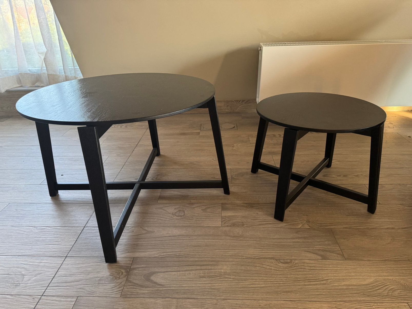 2 zwart fineer houten salontafels, Huis en Inrichting, Tafels | Salontafels, Ophalen, Zo goed als nieuw