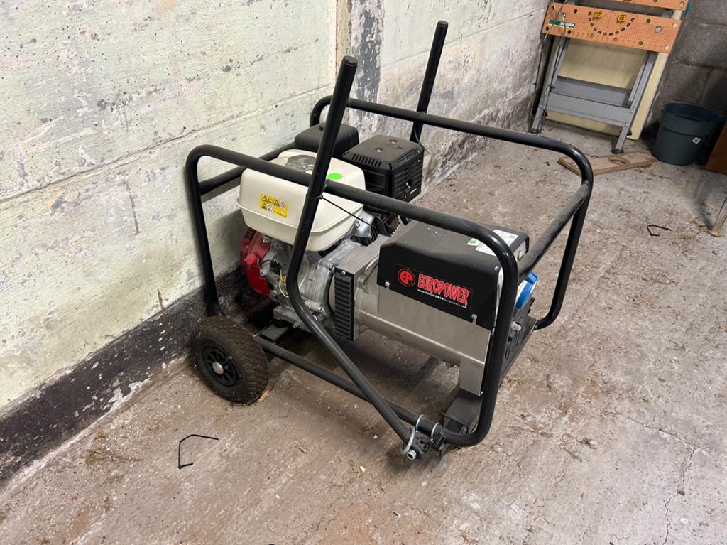 Generator 6Kva, Ophalen, Zo goed als nieuw