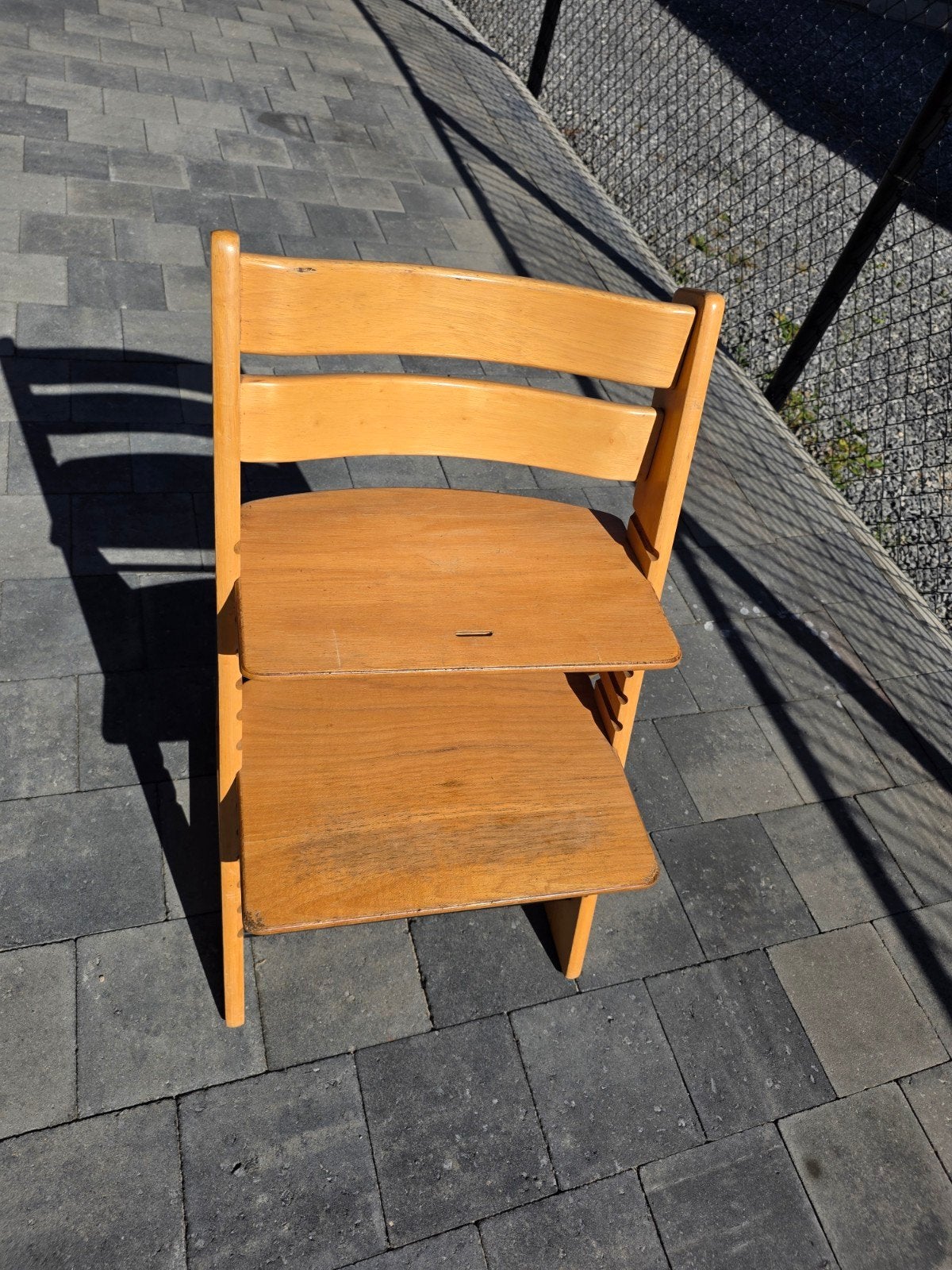 Kinderstoel - gratis af te halen, Tuin en Terras, Ophalen